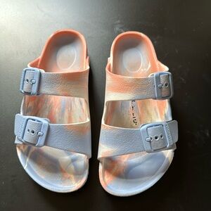 Girl’s Tye Dye Birkenstocks size 30